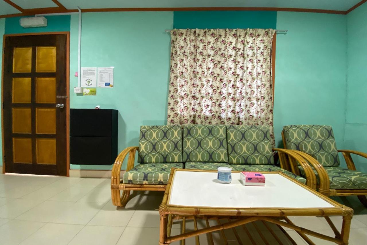 Oyo Home 90286 Yuna Bamboo Rest & Stay Ranau Exterior foto