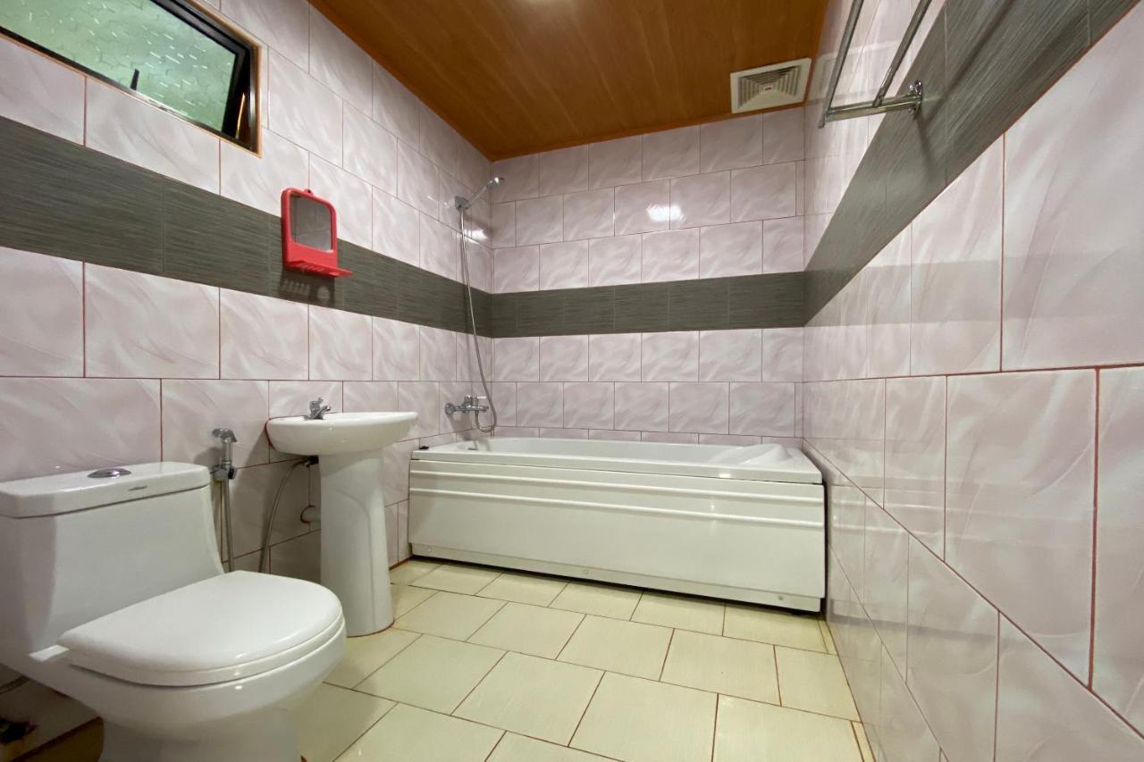 Oyo Home 90286 Yuna Bamboo Rest & Stay Ranau Exterior foto